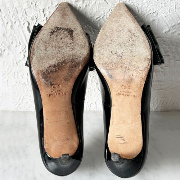 Kate Spade Strudel Black Patent Leather Twist Bow Pumps 3" Heels - Women's 8.5 - Picture 7 of 9